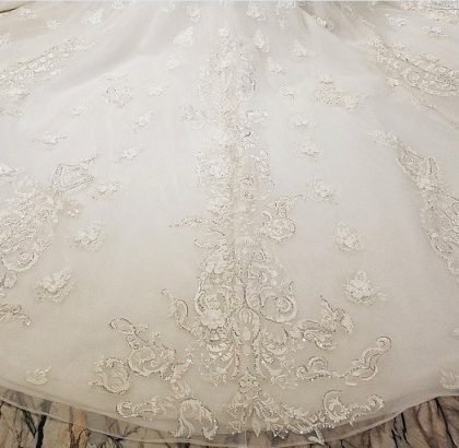 hand made wedding gowns-0537-01