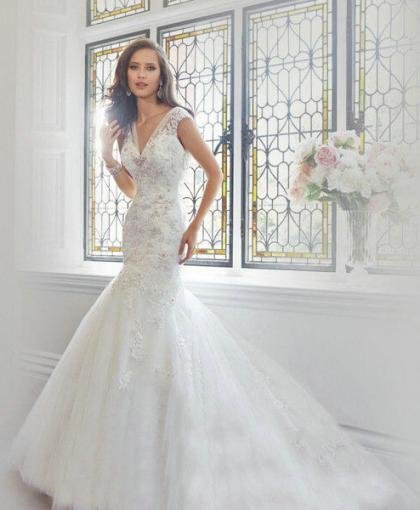 fishtail lace wedding dress 1160-001