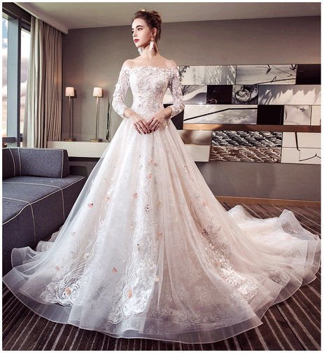 Affordable Long Sleeve Wedding Dress Lace Wedding Gown Champagne