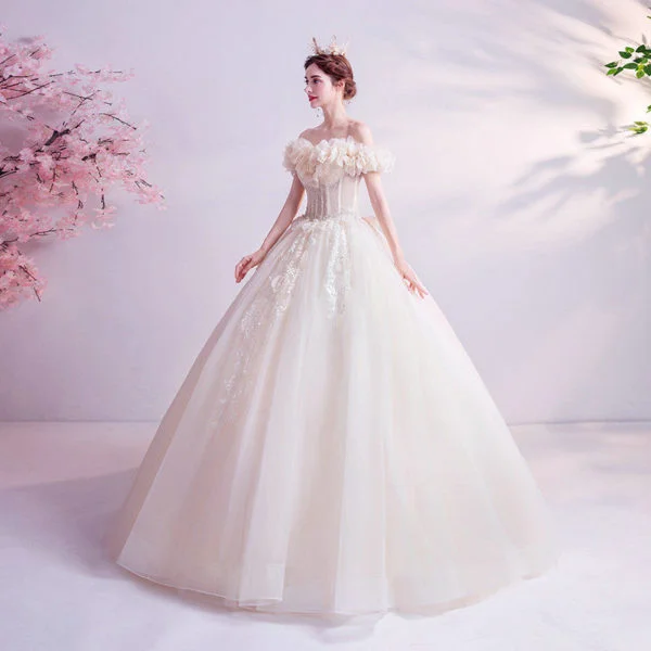 princess ball gown wedding dress 1070-006