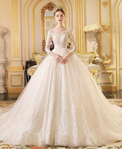 Long Sleeve Ball Gown Wedding Dress With Train For Winter