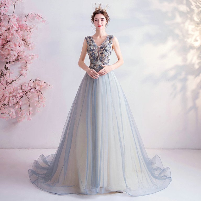 Light Blue Open Back Prom Dress V Neck Sleeveless Formal Dress