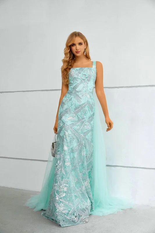 Mother of the outlet bride dress with train