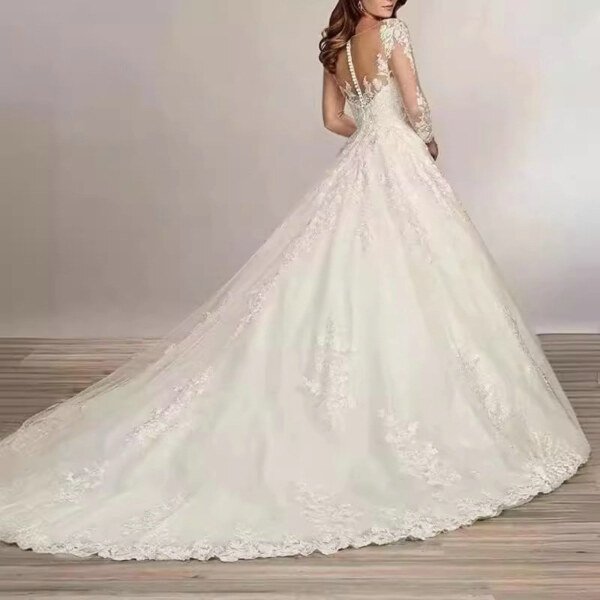 long sleeve ball gown wedding dress 1522-001